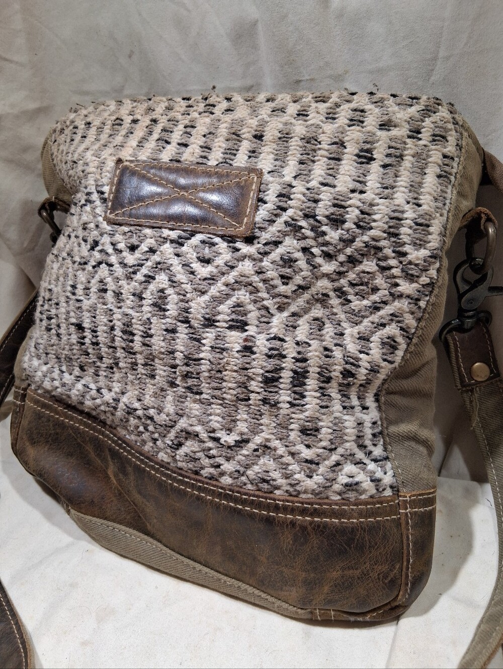Myra Bag Croszbody - Picture 4 of 12